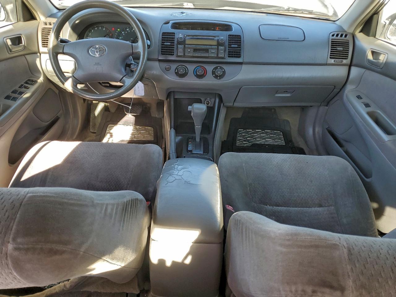 2004 TOYOTA CAMRY