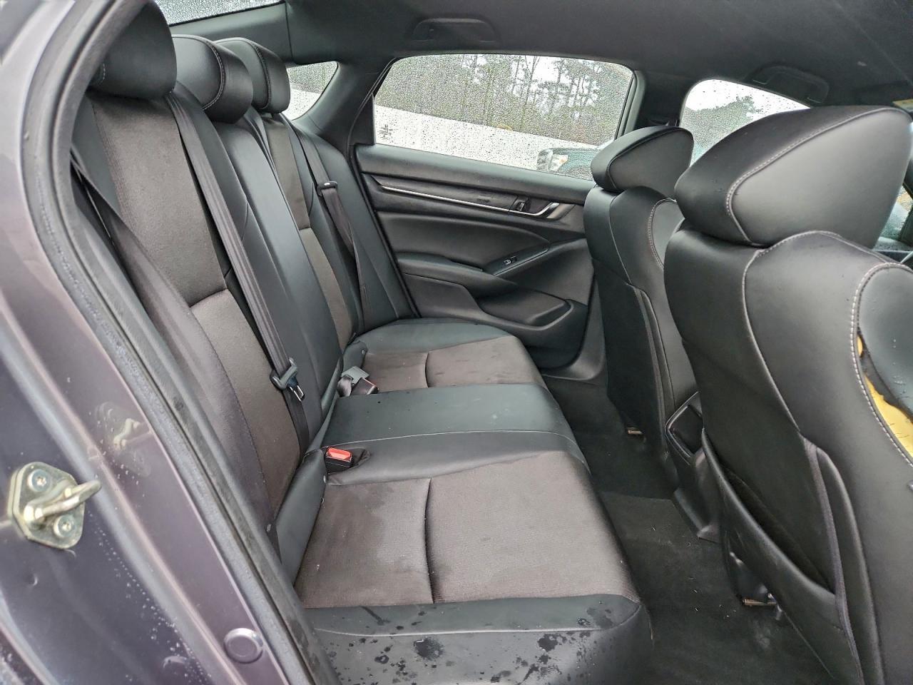 2019 HONDA ACCORD