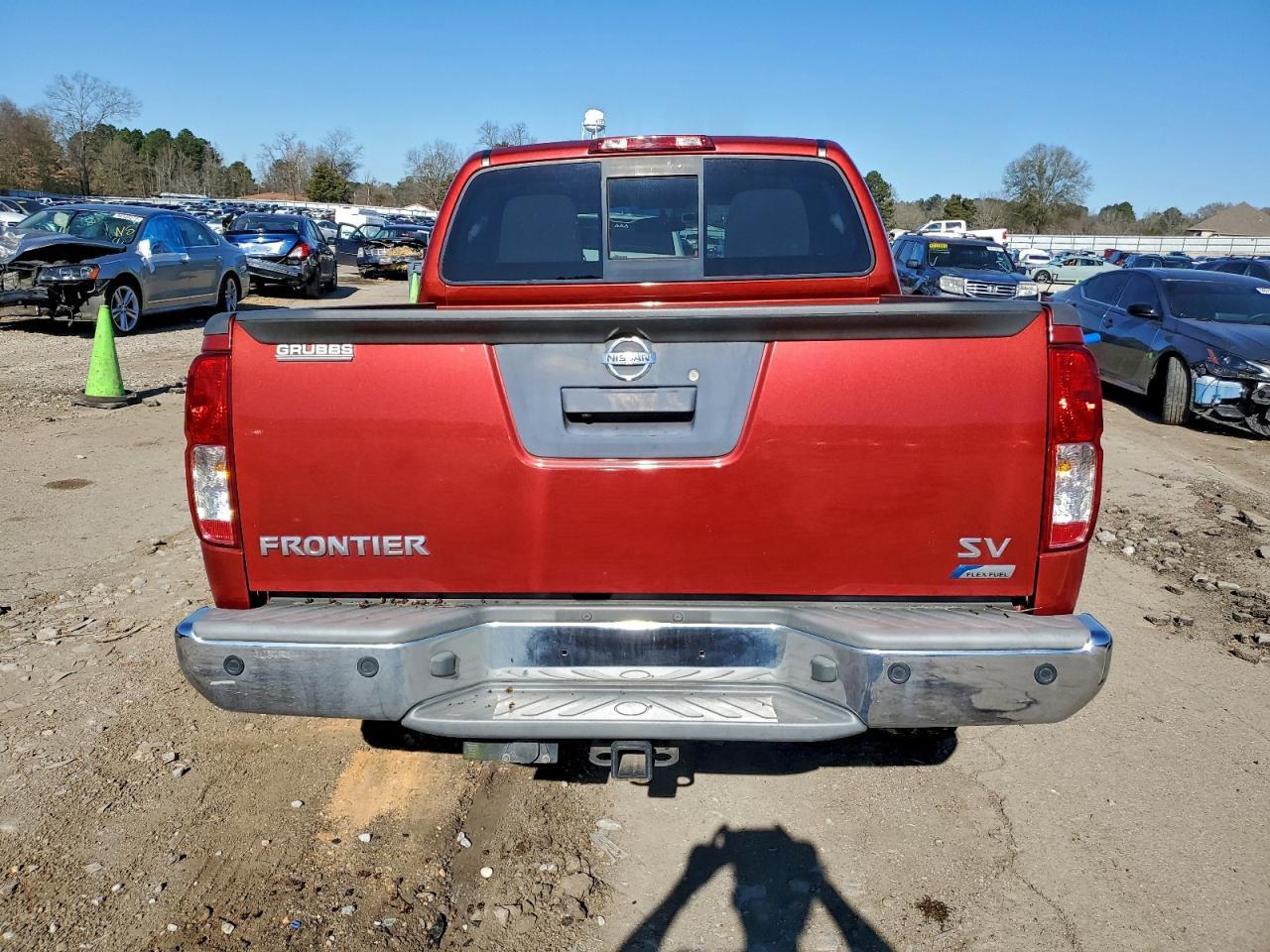 2017 NISSAN Frontier