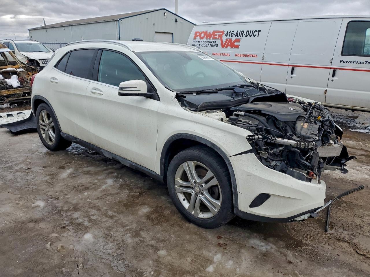 2017 MERCEDES-BENZ GLA-Class