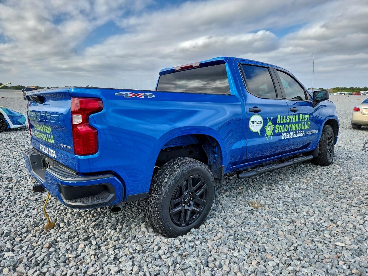 2023 CHEVROLET Silverado