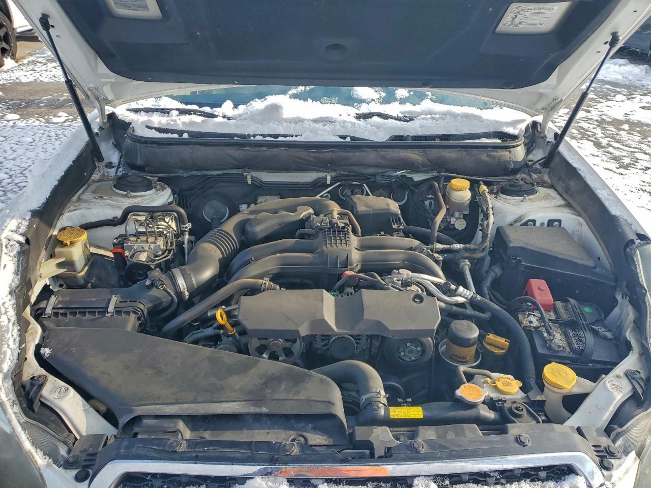 2013 SUBARU Legacy
