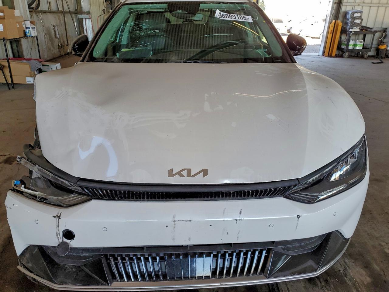 2024 KIA EV6