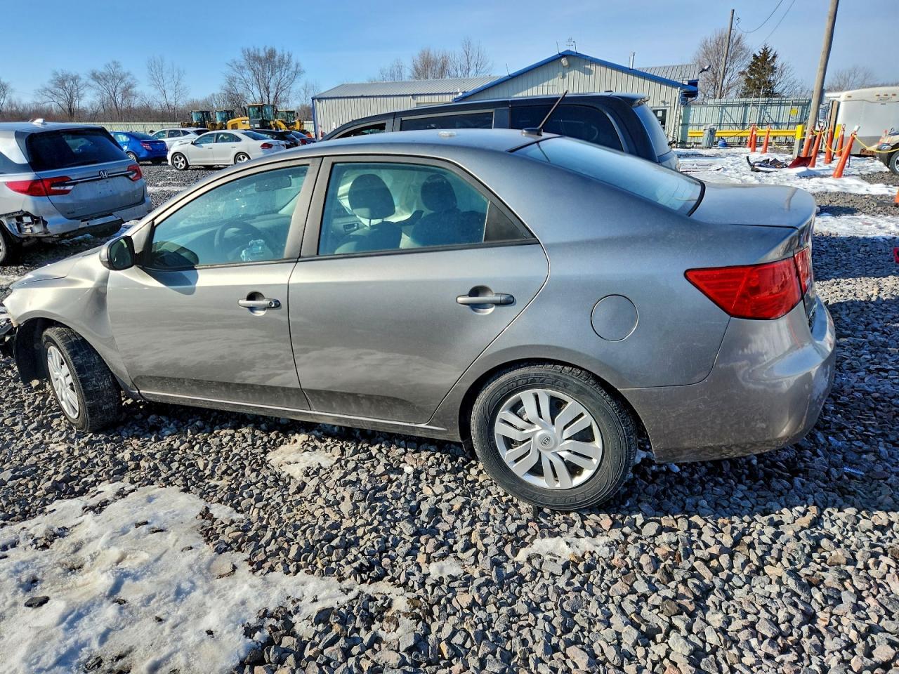2011 KIA FORTE