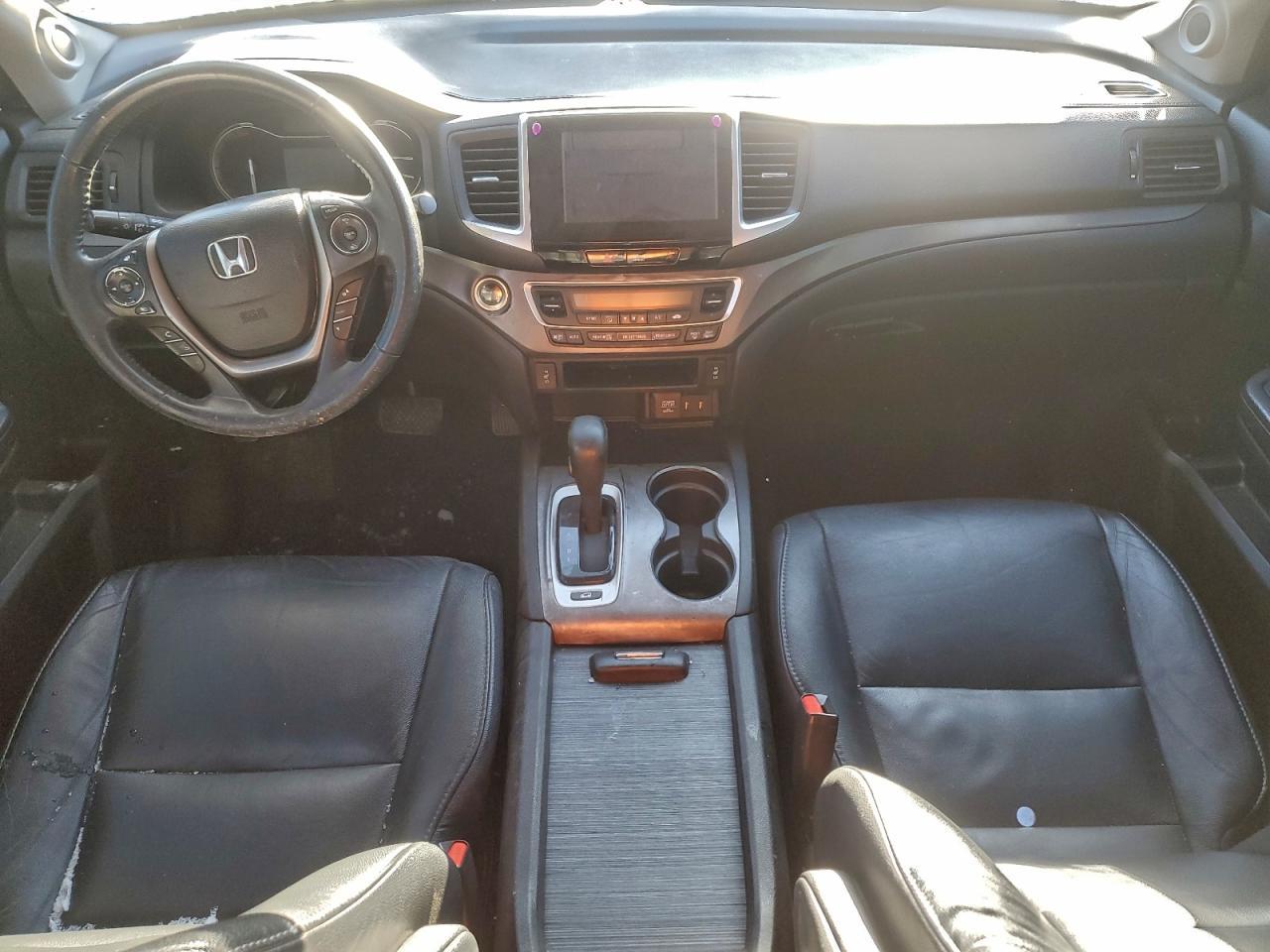 2017 HONDA PILOT
