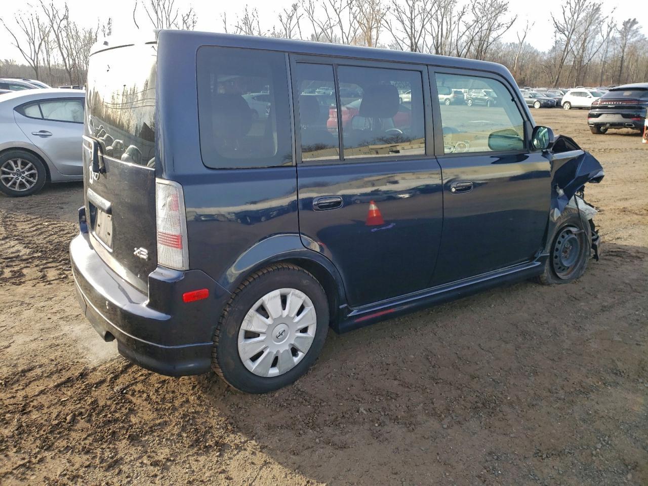 2005 TOYOTA SCION