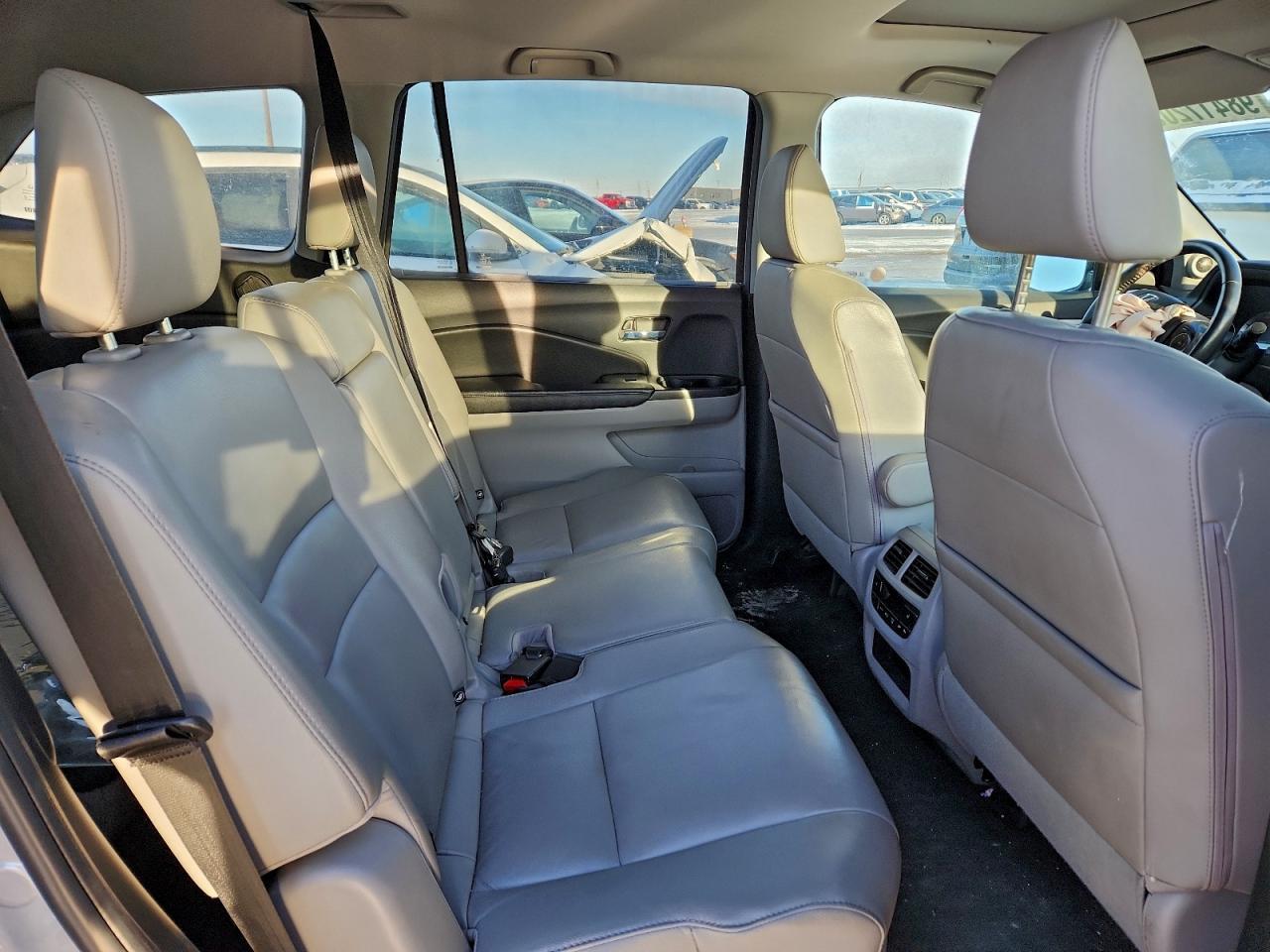 2016 HONDA PILOT
