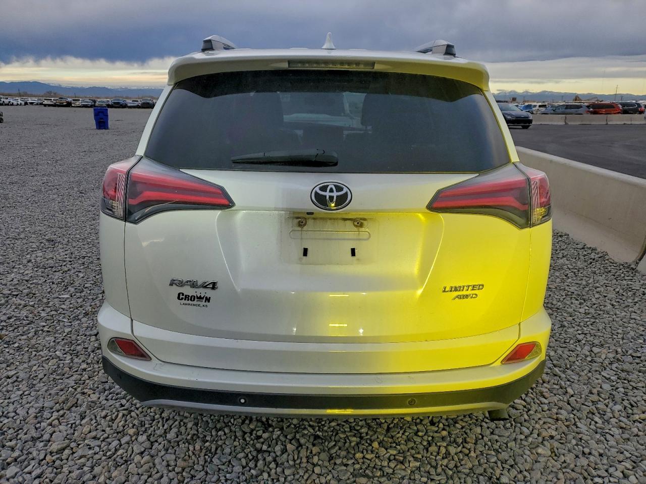 2017 TOYOTA RAV4