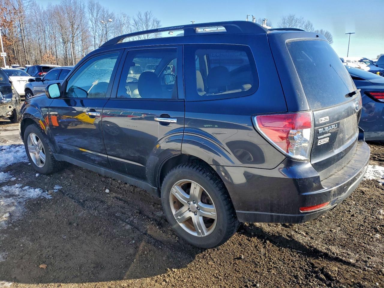 2010 SUBARU FORESTER