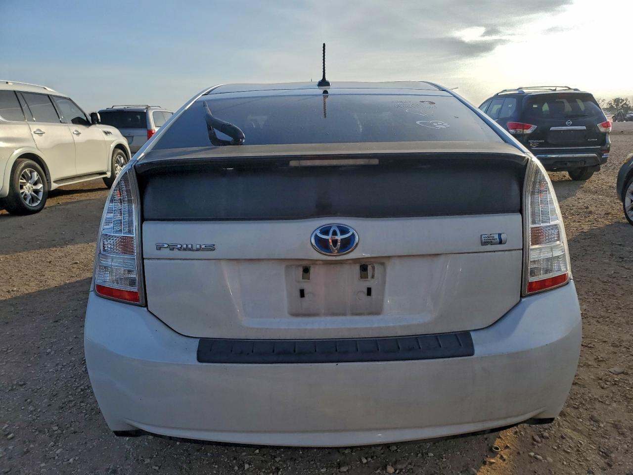 2011 TOYOTA PRIUS