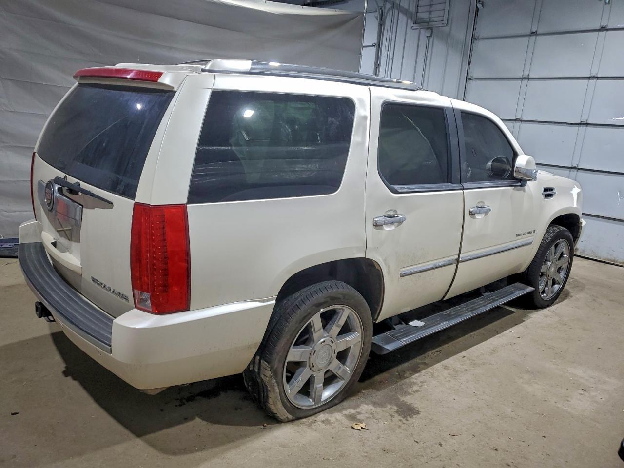 2008 CADILLAC ESCALADE