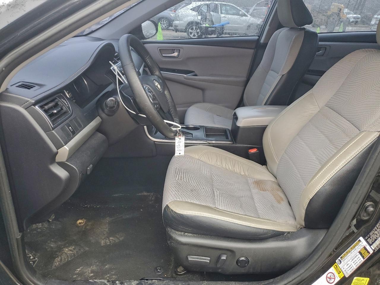 2017 TOYOTA CAMRY