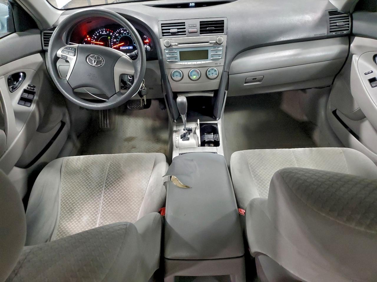 2009 TOYOTA CAMRY