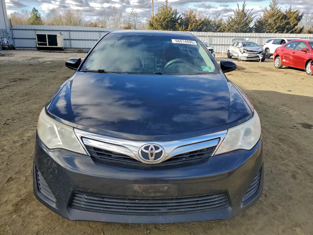 2014 TOYOTA CAMRY