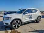 2022 VOLVO XC40