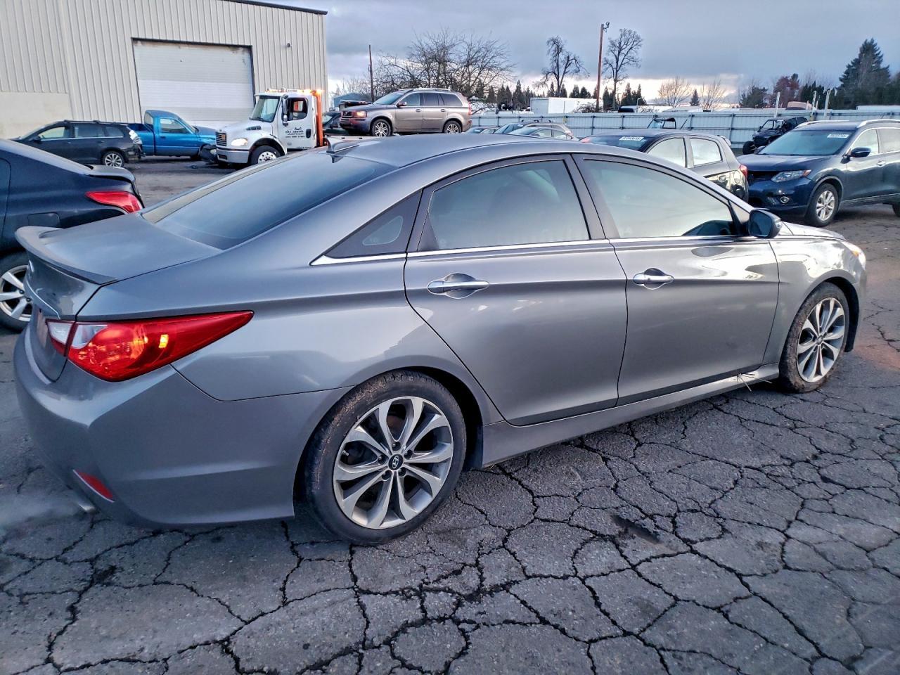 2014 HYUNDAI SONATA