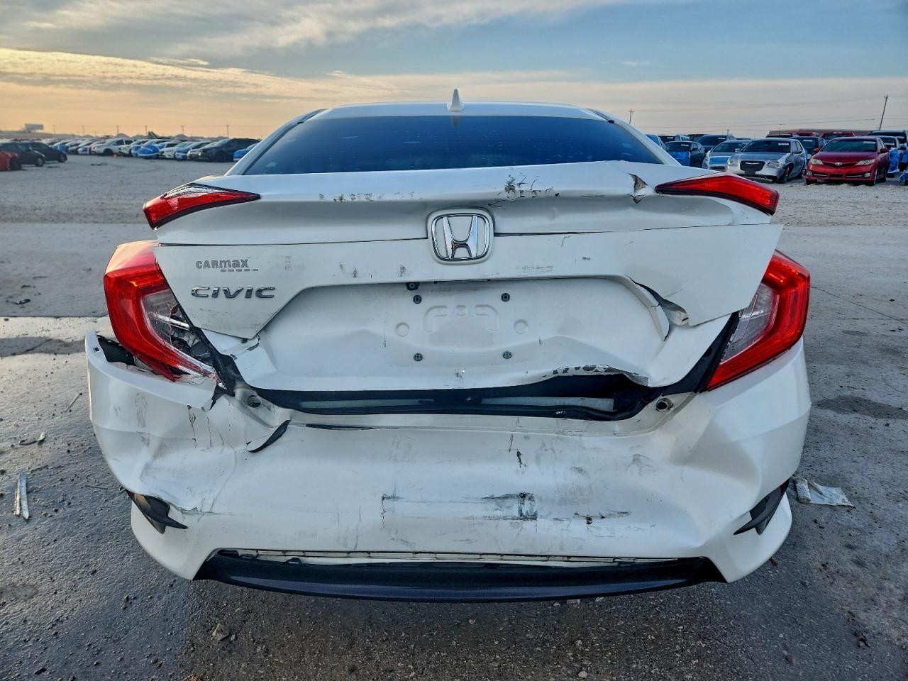 2018 HONDA CIVIC