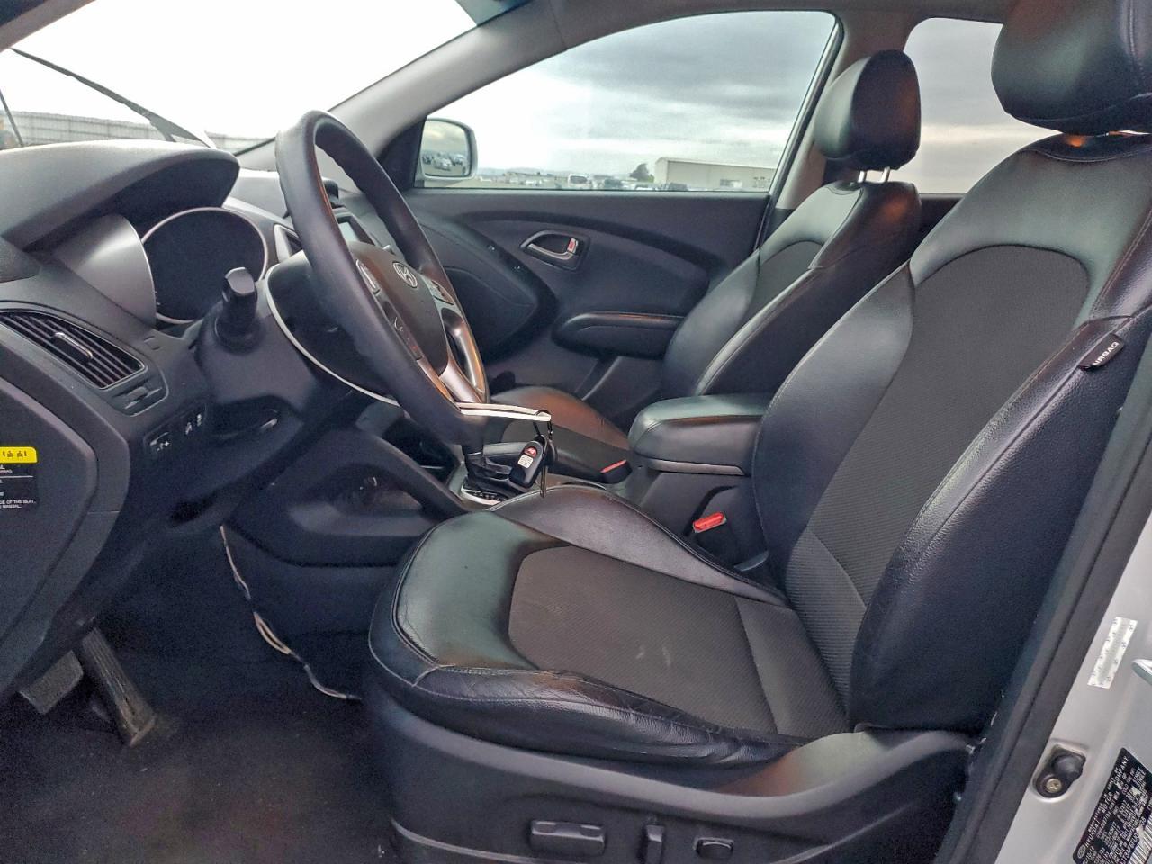 2015 HYUNDAI TUCSON