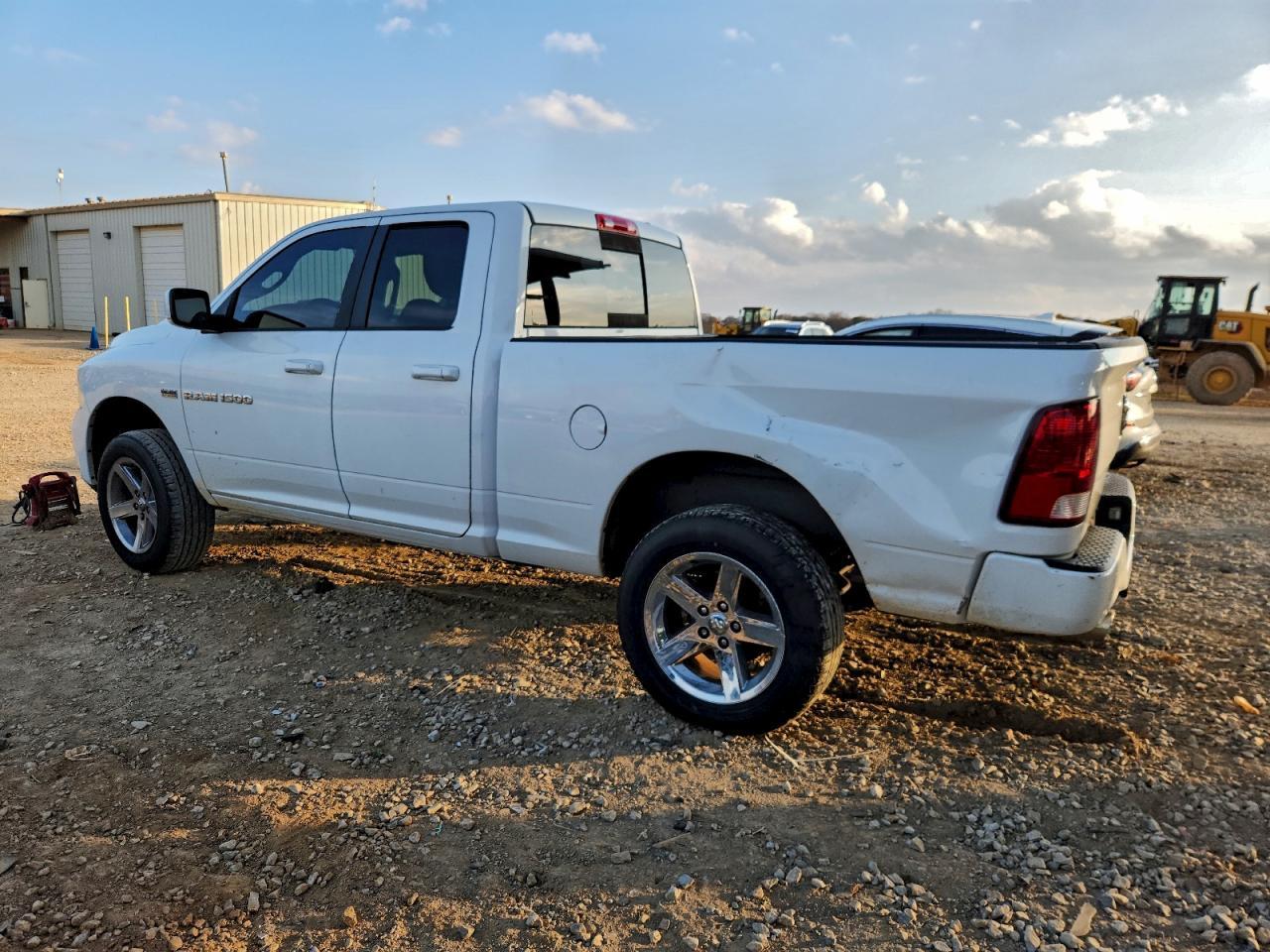 2011 DODGE RAM 1500
