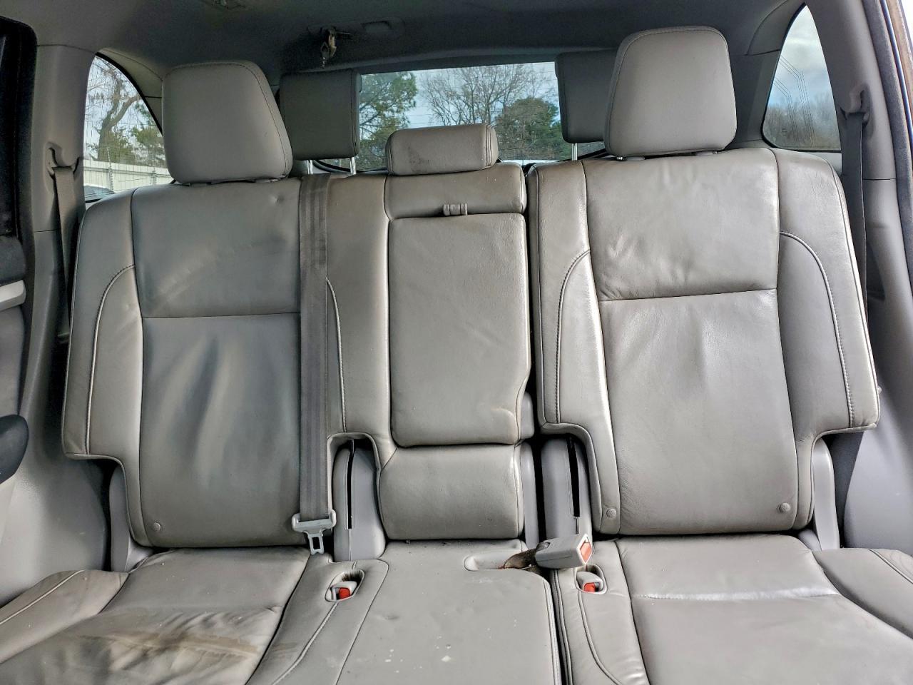2015 TOYOTA HIGHLANDER