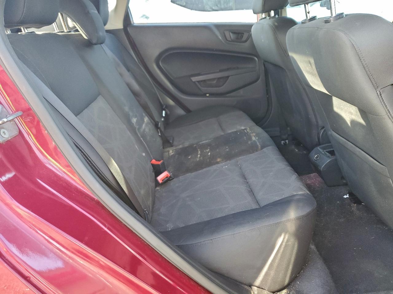 2011 FORD Fiesta