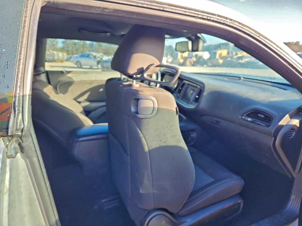 2021 DODGE Challenger