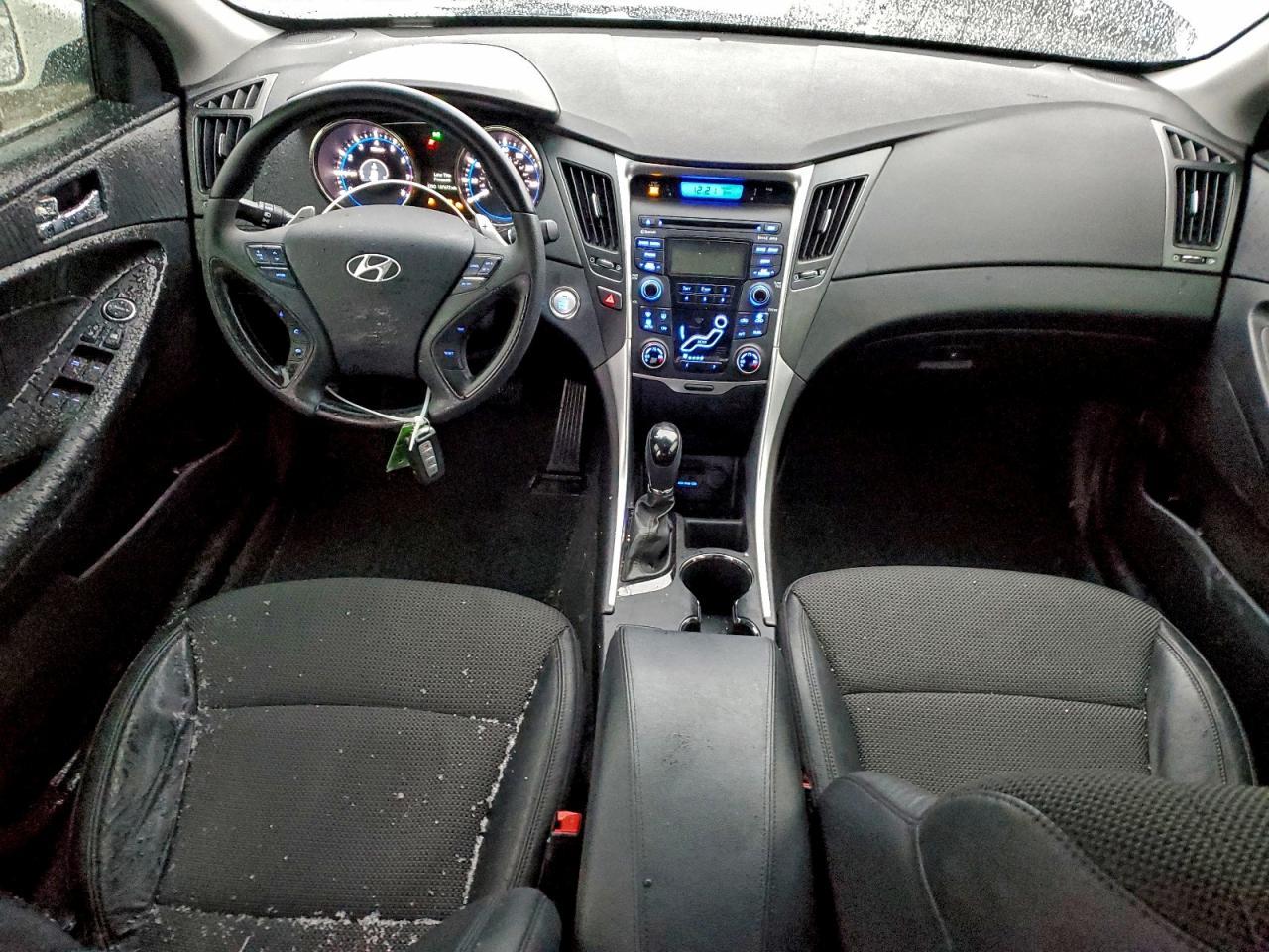 2013 HYUNDAI SONATA