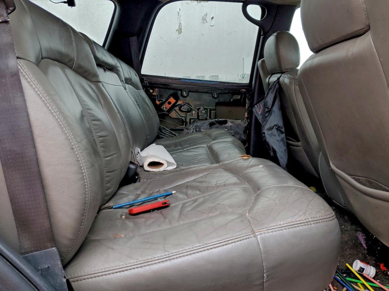 2001 CHEVROLET Tahoe