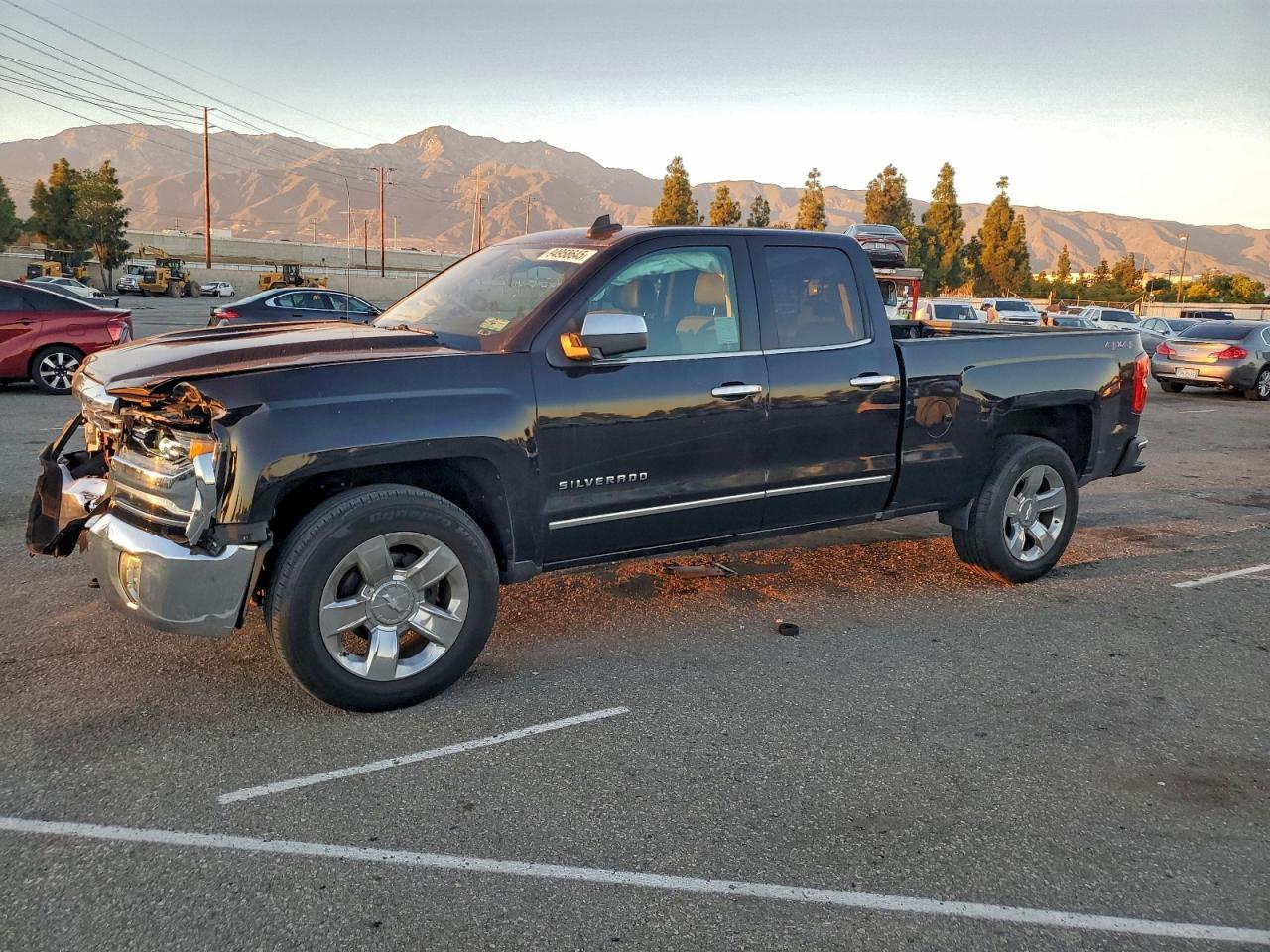 2018 CHEVROLET Silverado
