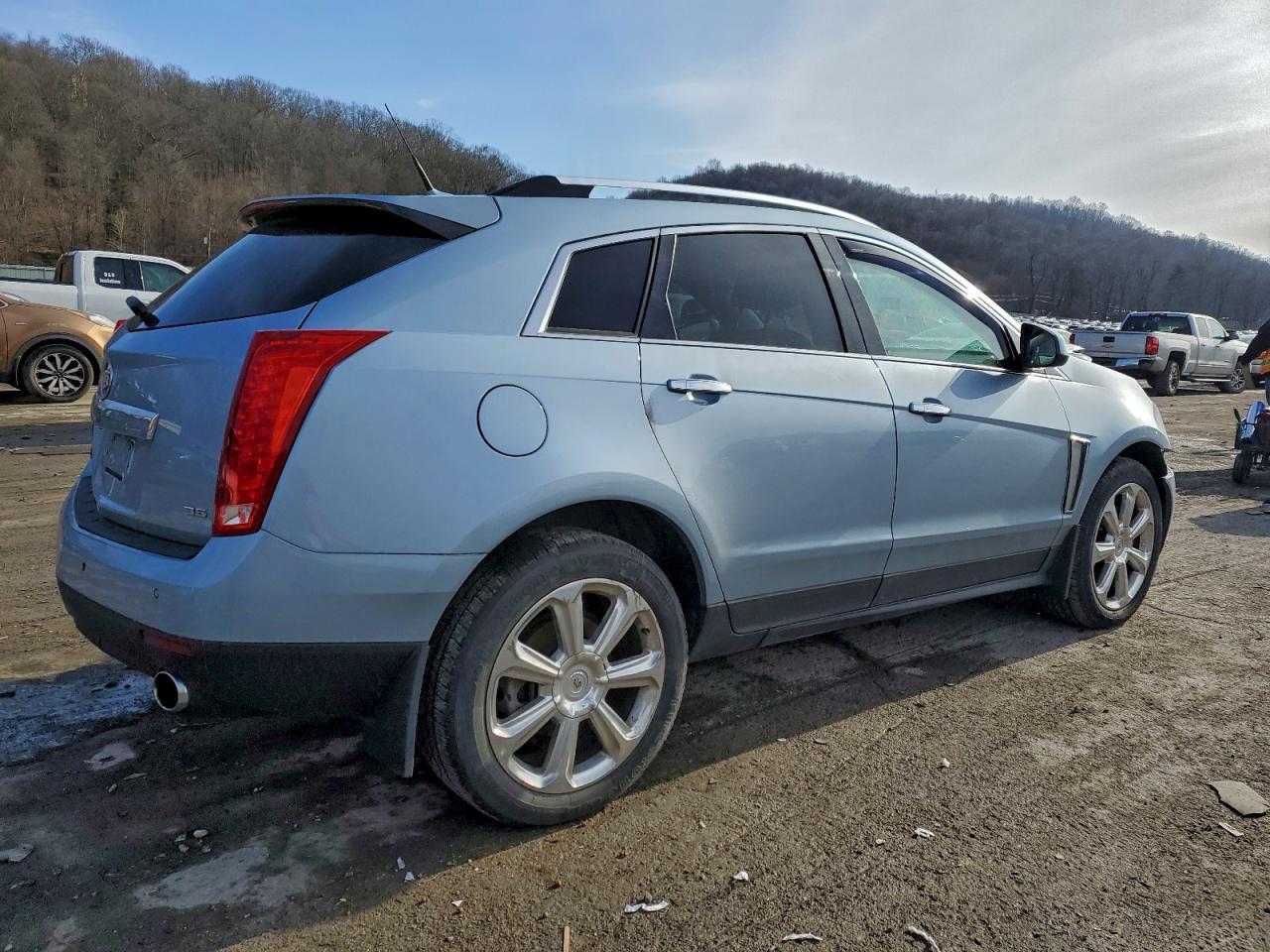 2013 CADILLAC SRX
