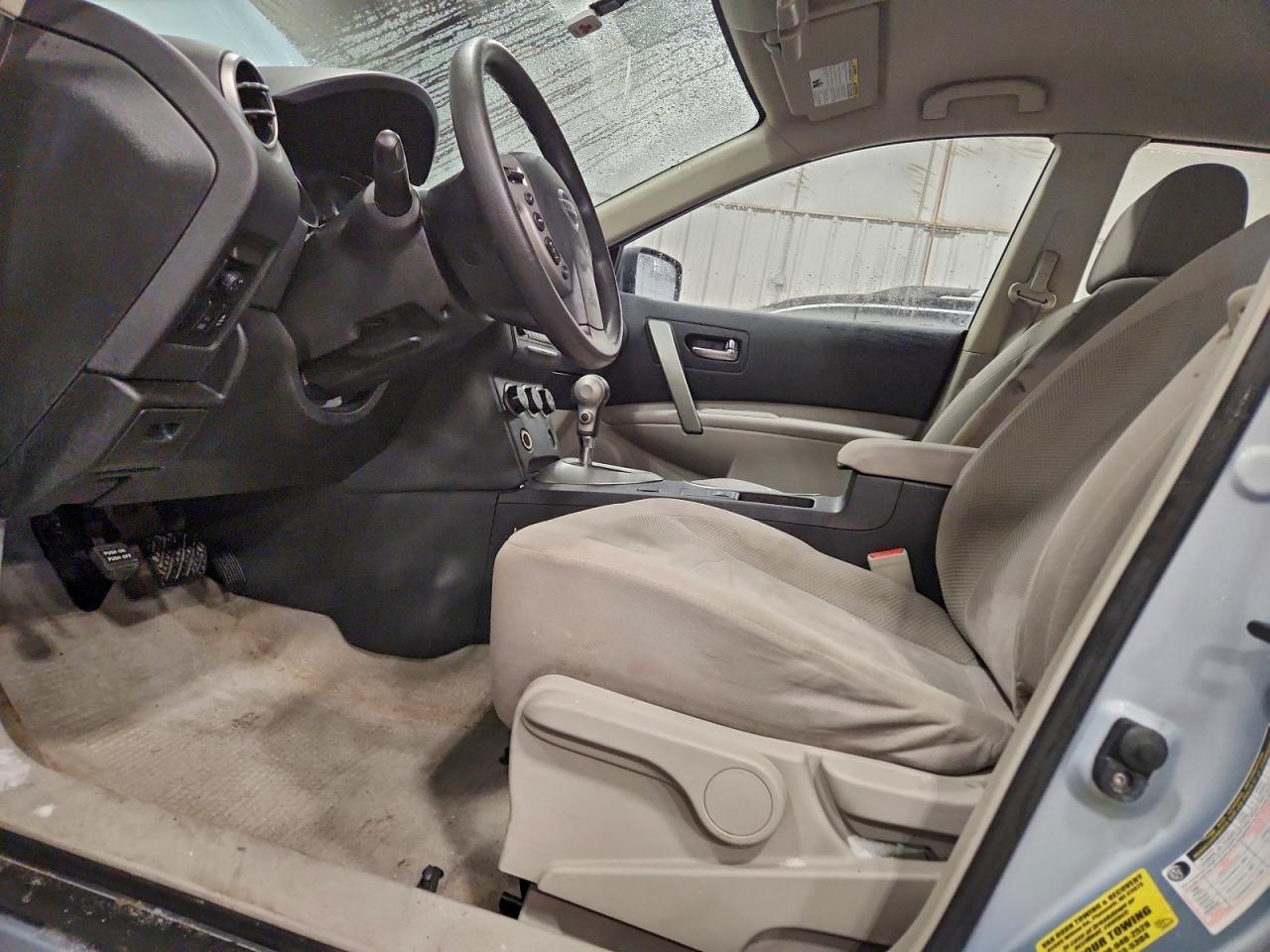 2014 NISSAN ROGUE