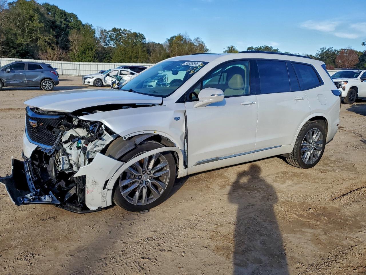 2020 CADILLAC XT6