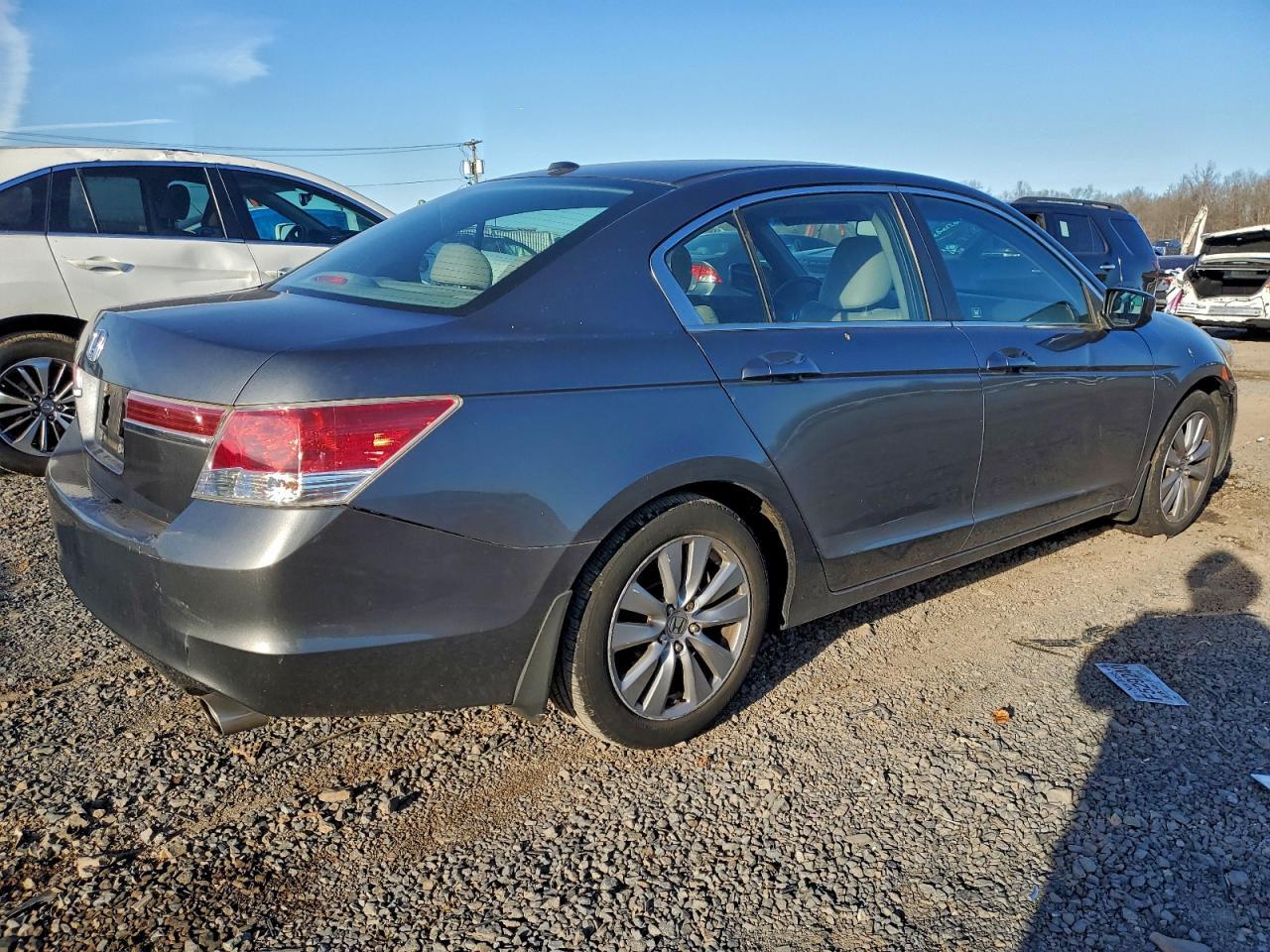 2011 HONDA ACCORD