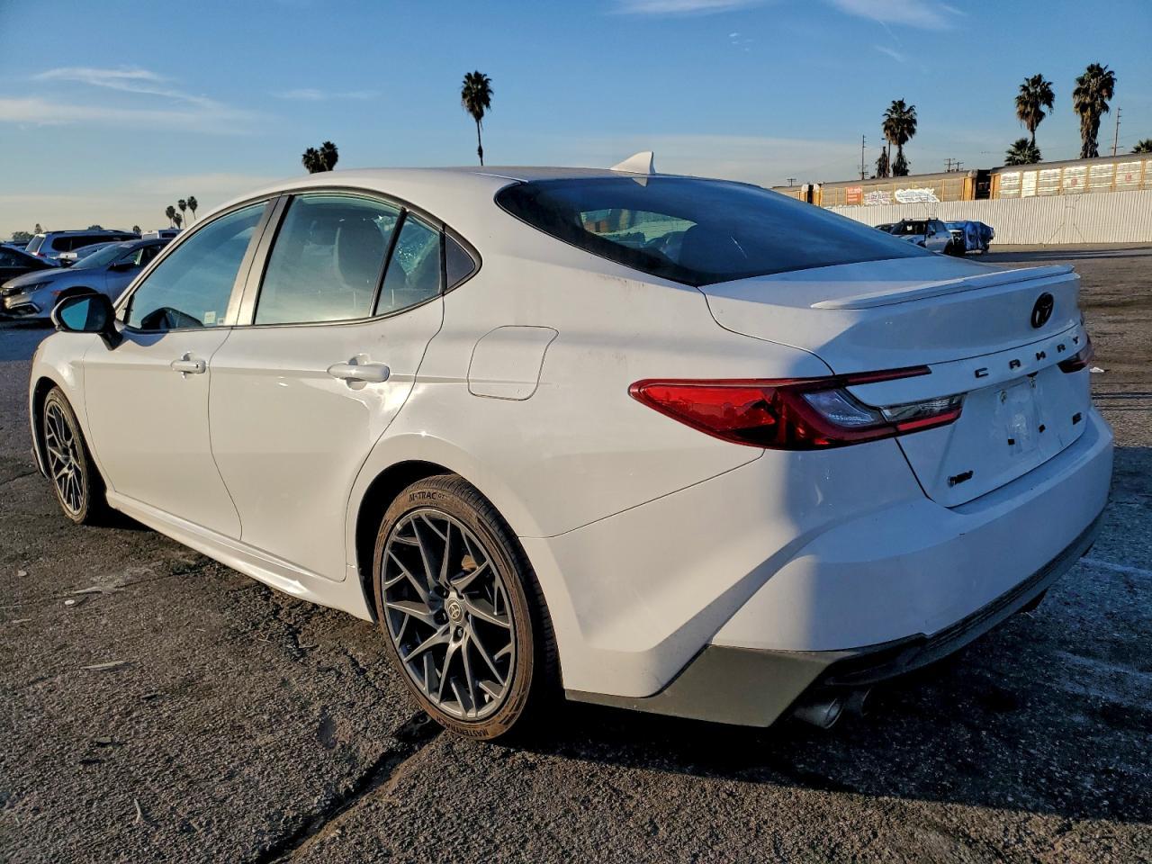 2025 TOYOTA CAMRY