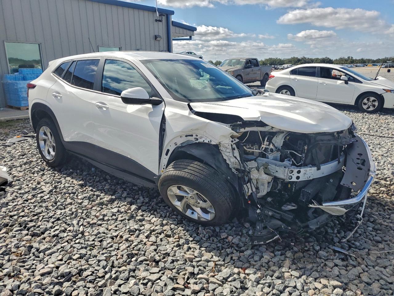2024 CHEVROLET TRAX