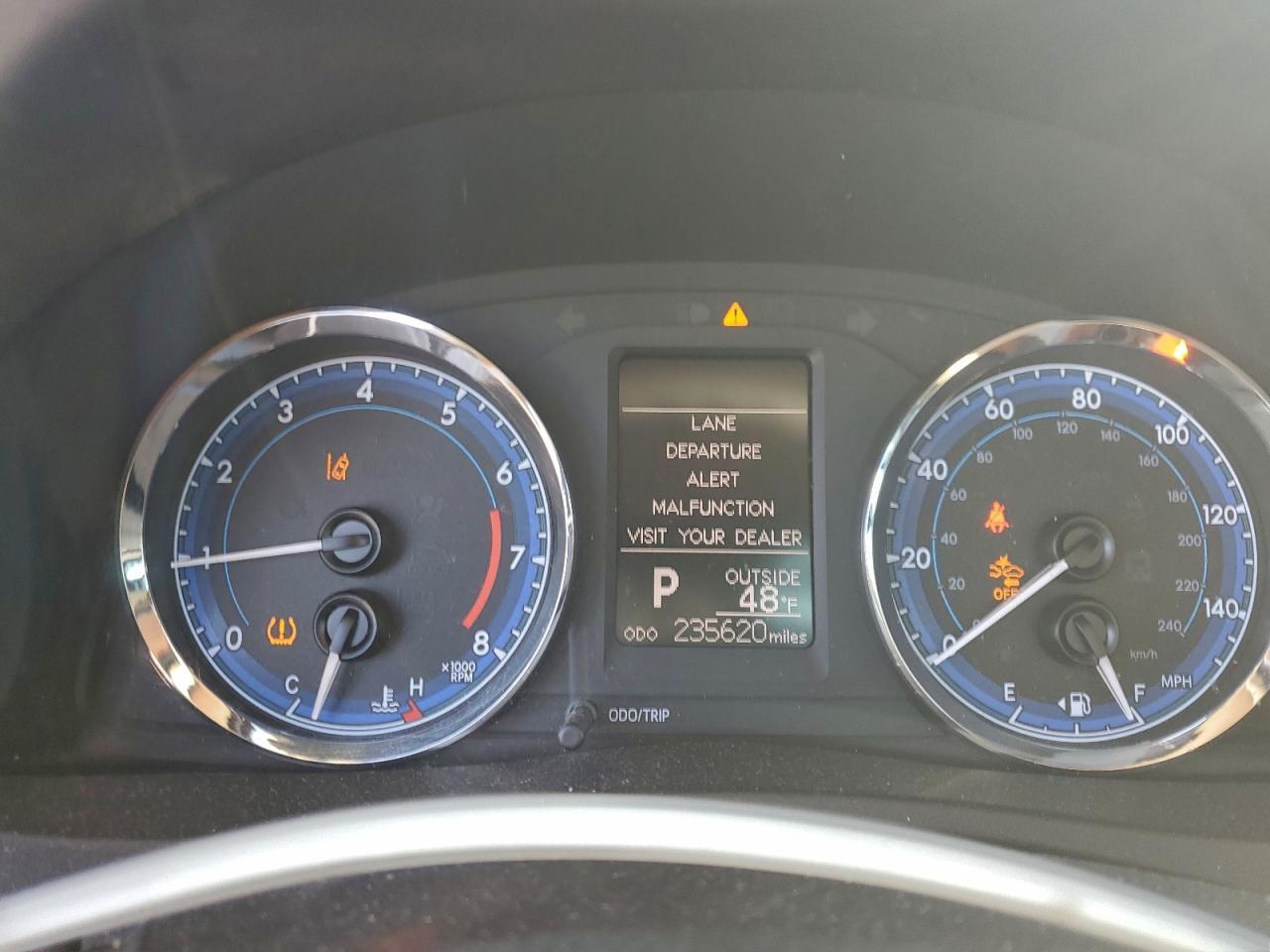 2017 TOYOTA COROLLA
