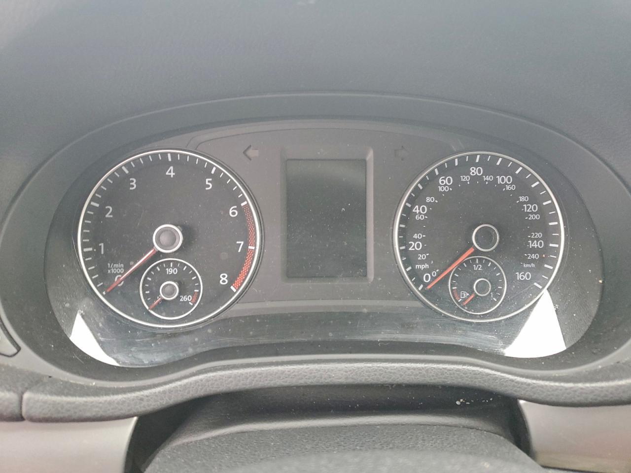 2015 VOLKSWAGEN Passat