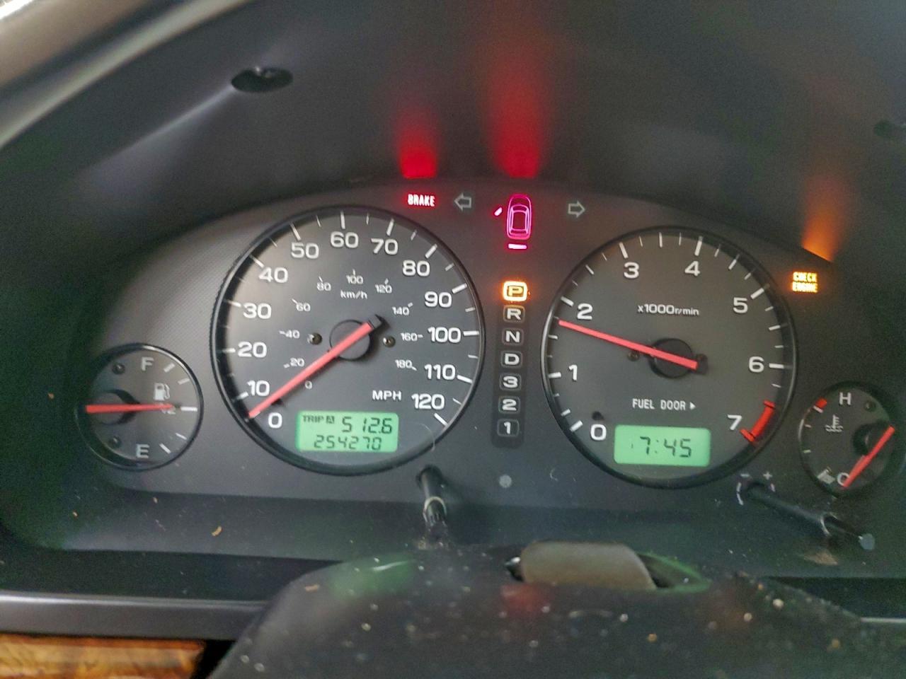 2001 SUBARU Legacy