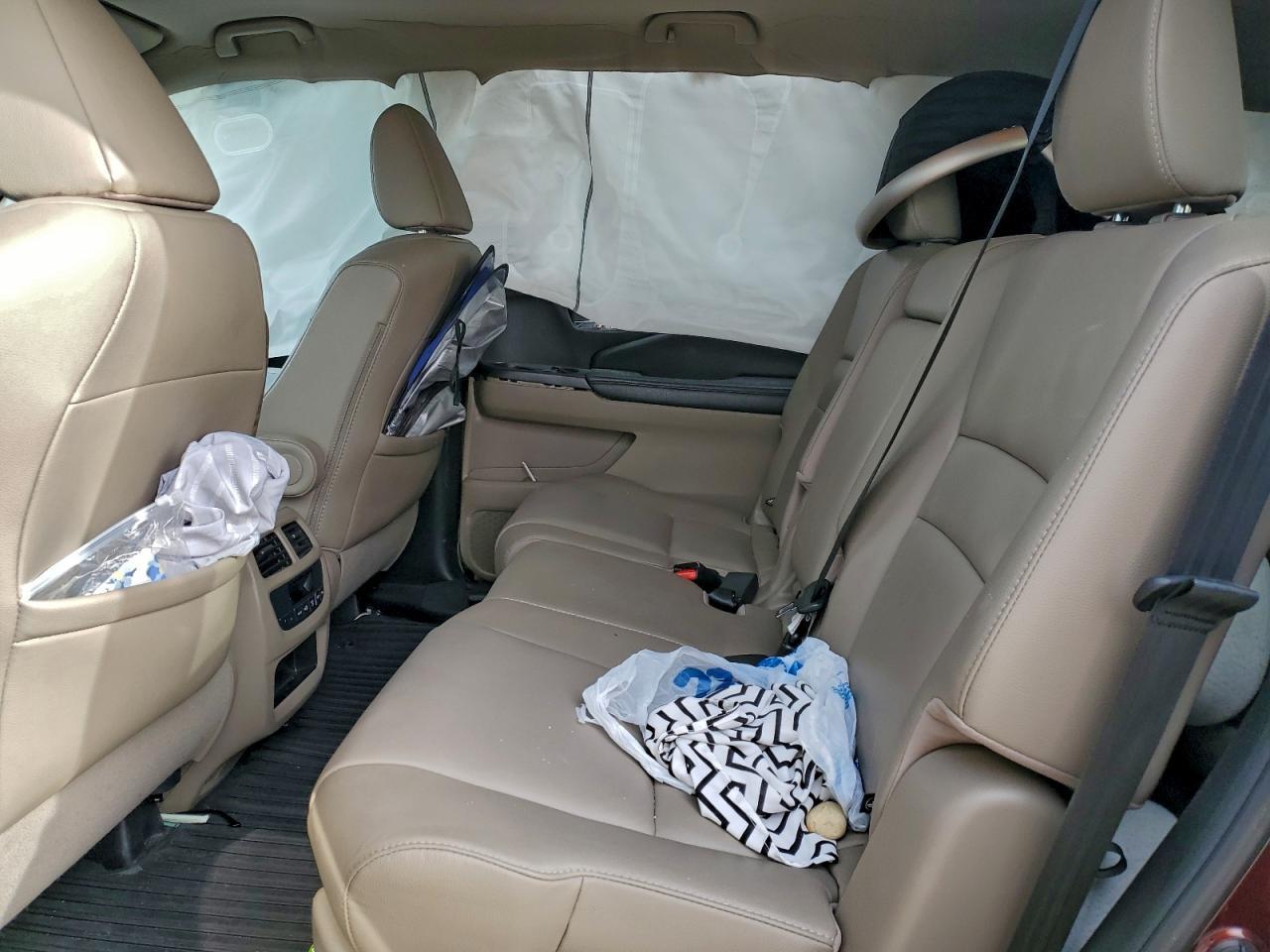 2017 HONDA PILOT