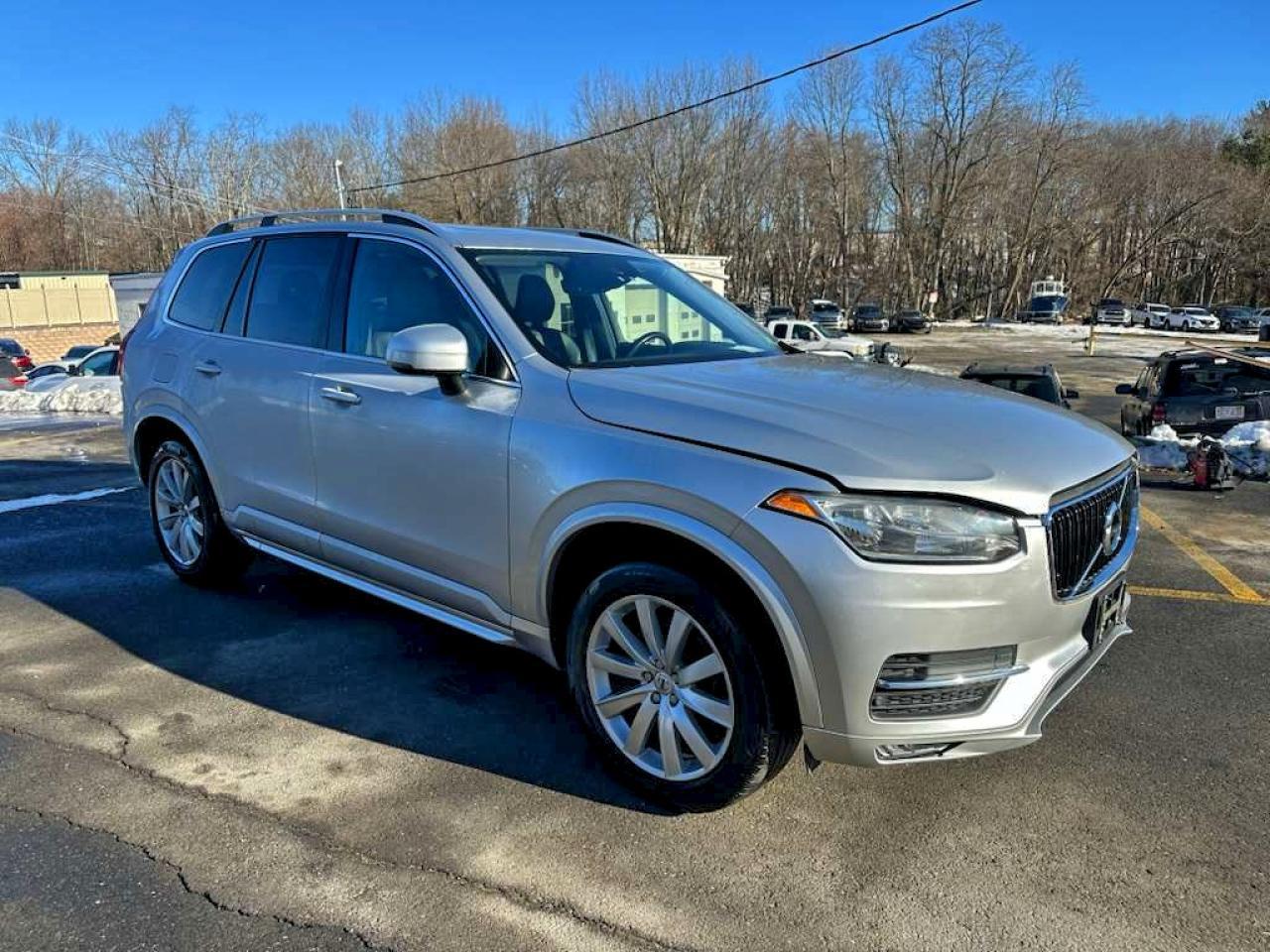 2016 VOLVO XC90