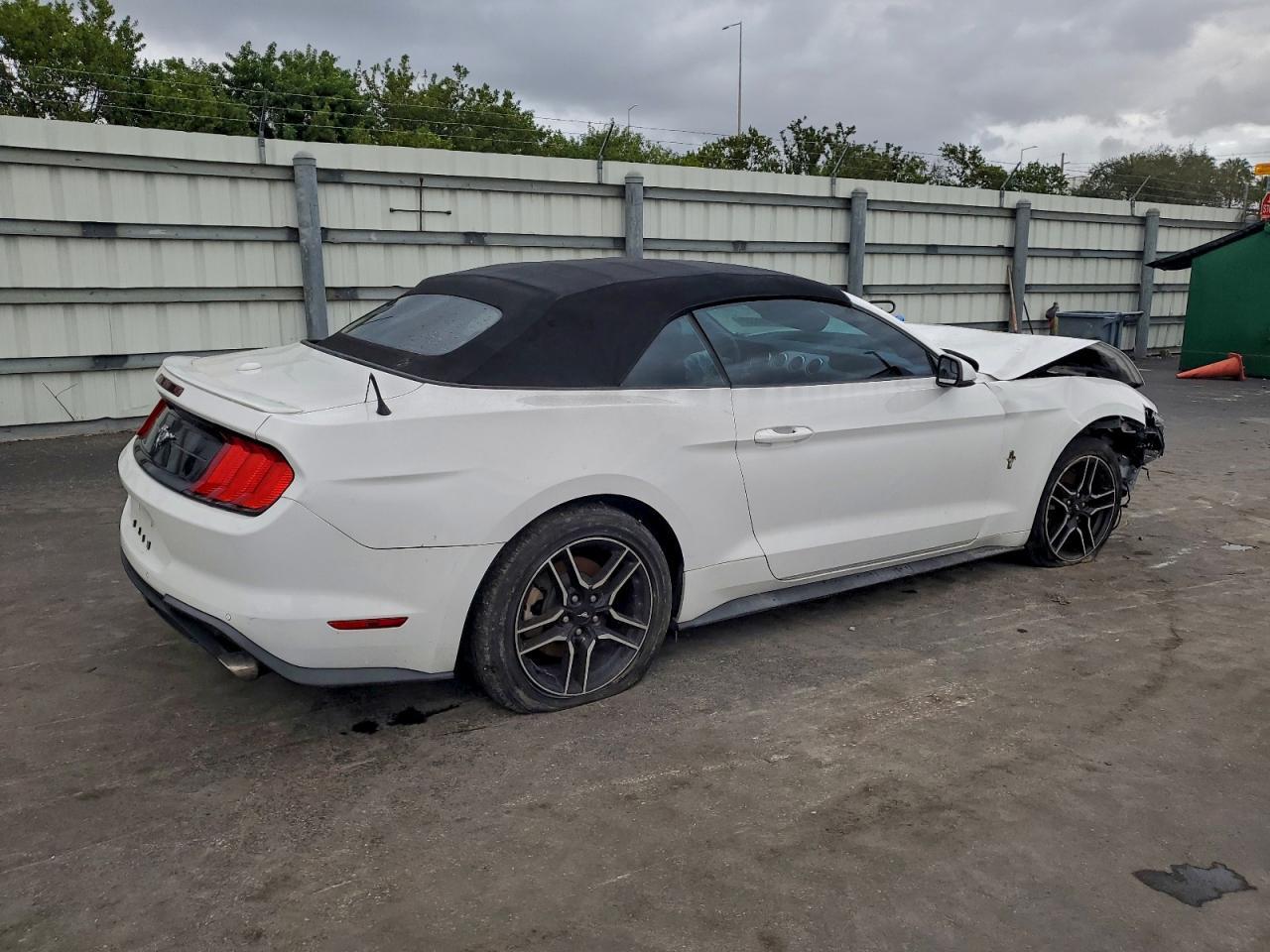 2018 FORD MUSTANG