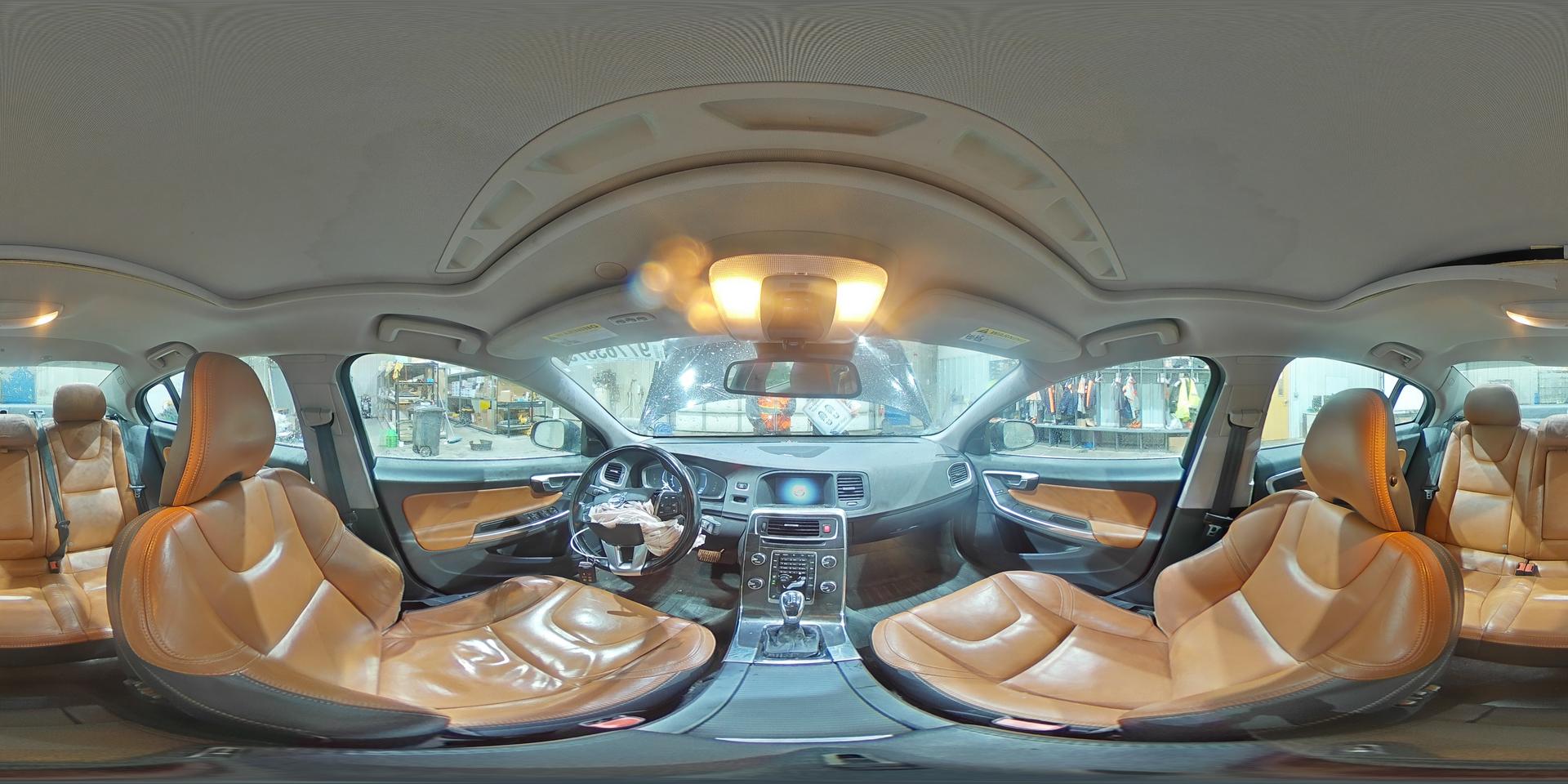 2014 VOLVO S60
