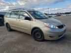 2009 TOYOTA SIENNA
