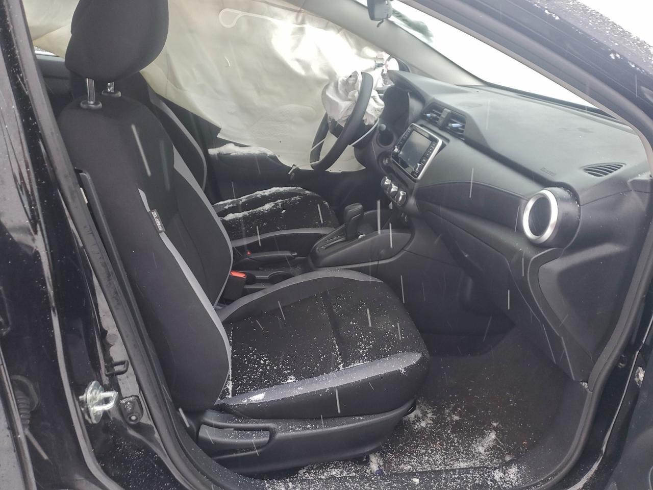 2025 NISSAN VERSA