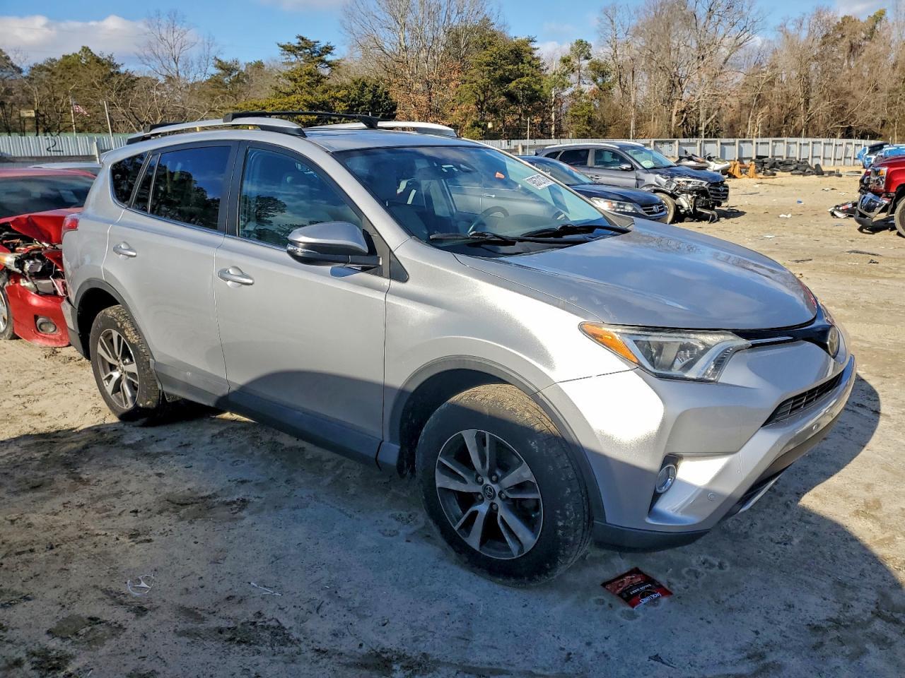 2016 TOYOTA RAV4