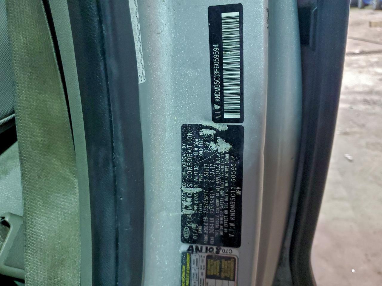 2015 KIA SEDONA