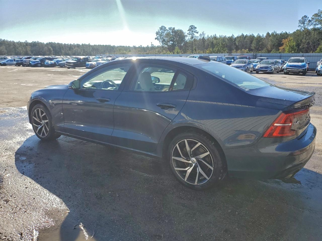 2019 VOLVO S60