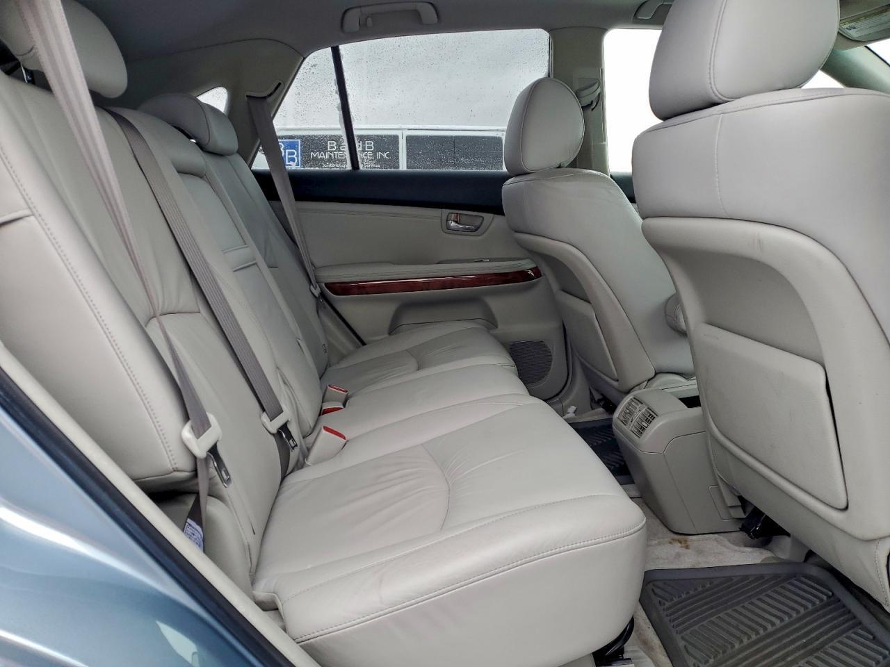 2004 LEXUS Rx 330