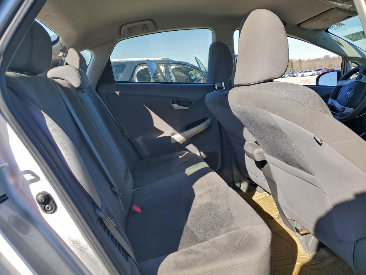 2011 TOYOTA PRIUS