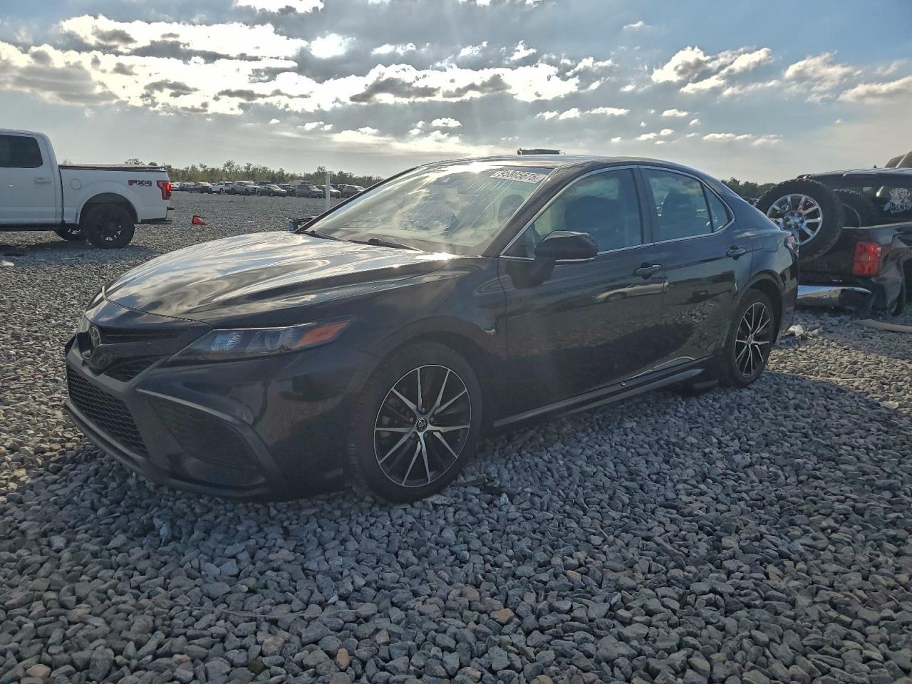 2023 TOYOTA CAMRY